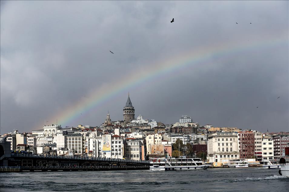 İstanbul'da gökkuşağı