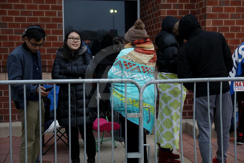 "Black Friday" sales in Washington
