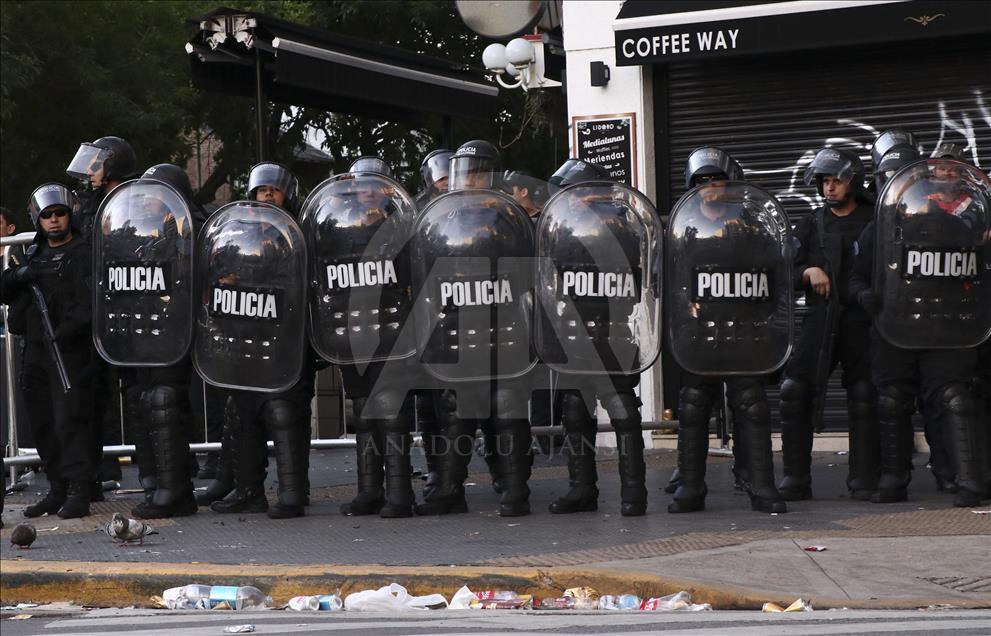 El ambiente previo al suspendido partido entre Boca Juniors y River Plate