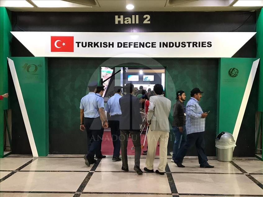 Türk savunma sanayisi ürünlerine Pakistan'da yoğun ilgi
