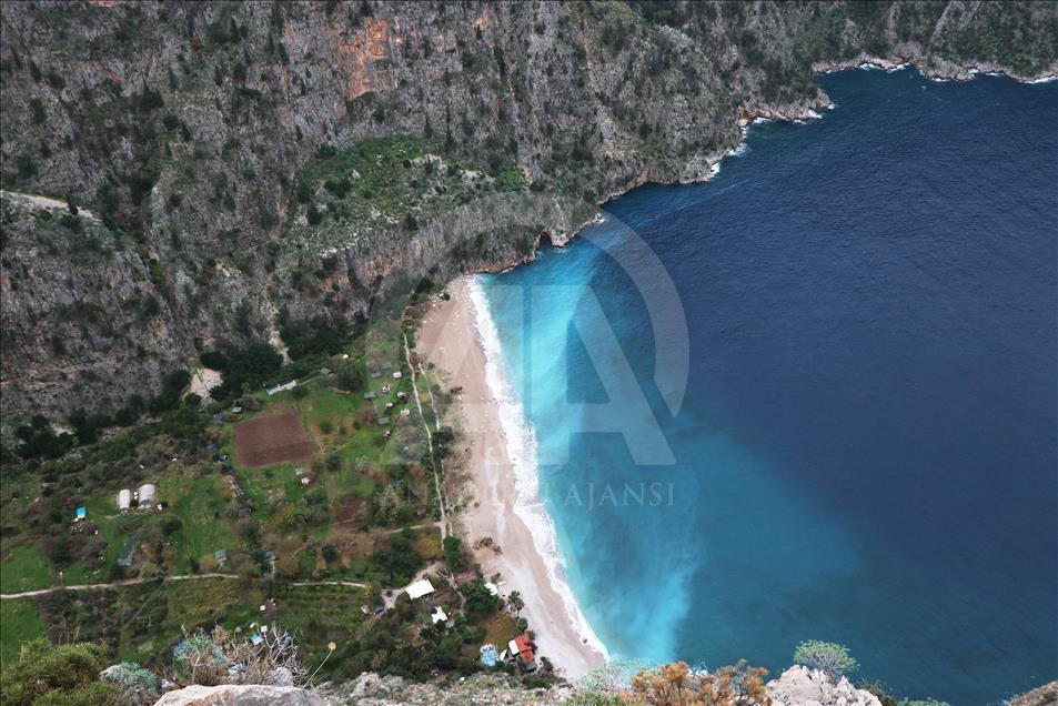 Fethiye'de deniz, rengiyle büyüledi