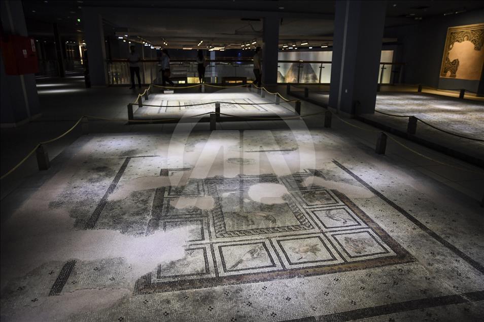 The missing pieces of Gypsy Girl mosaic to return Gaziantep after years
