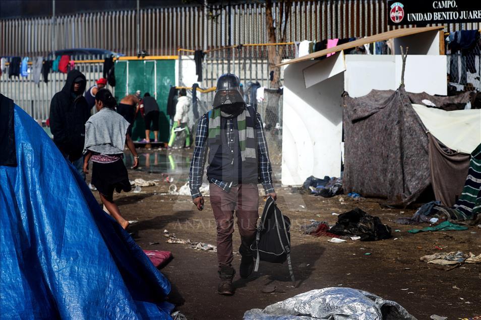 Tijuana'ya gelen göçmenler bekleyişini sürdürüyor