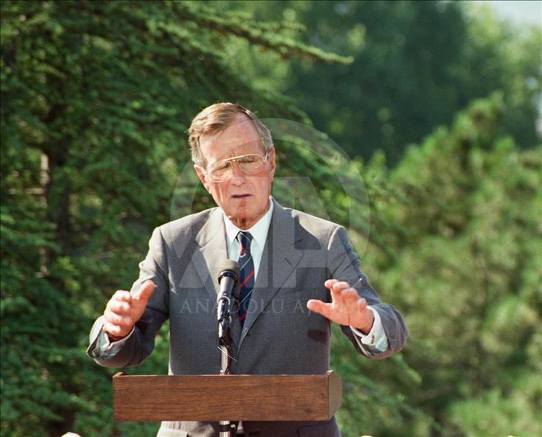Former US President George H.W. Bush dies at age of 94