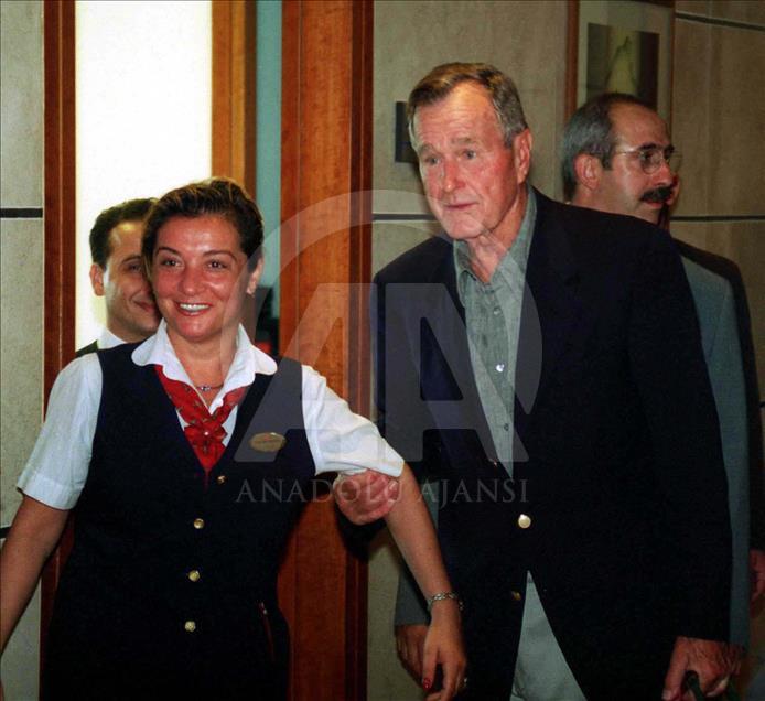 Former US President George H.W. Bush dies at age of 94