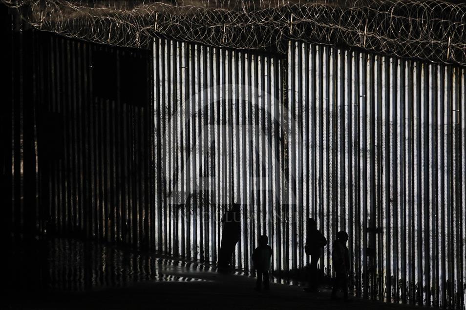 Tijuana'ya gelen göçmenler bekleyişini sürdürüyor