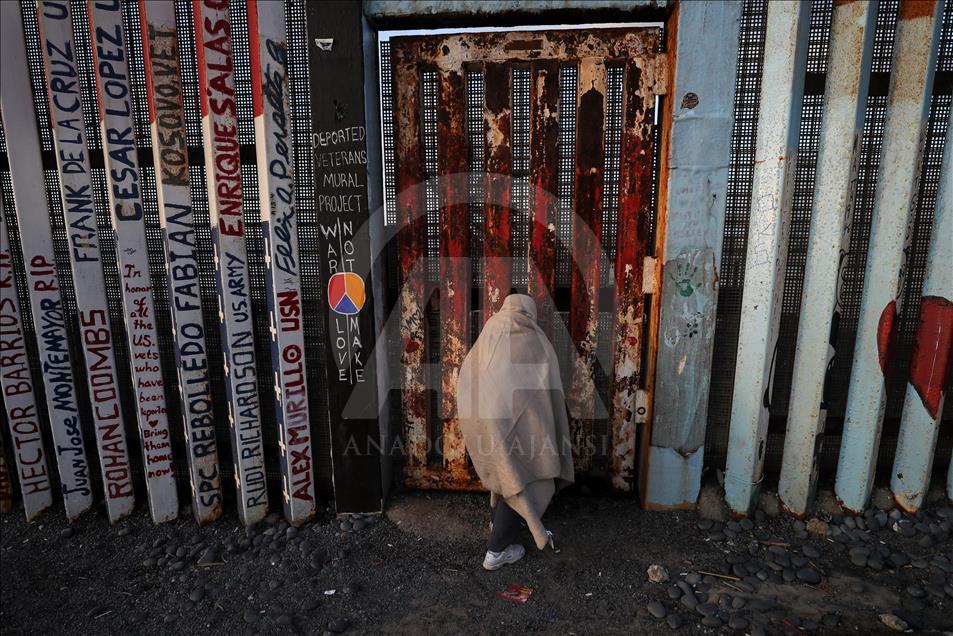 Tijuana'ya gelen göçmenler bekleyişini sürdürüyor