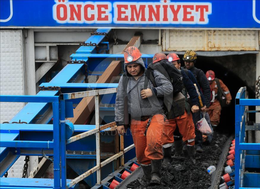 Madencilerin "ekmek mücadelesi"