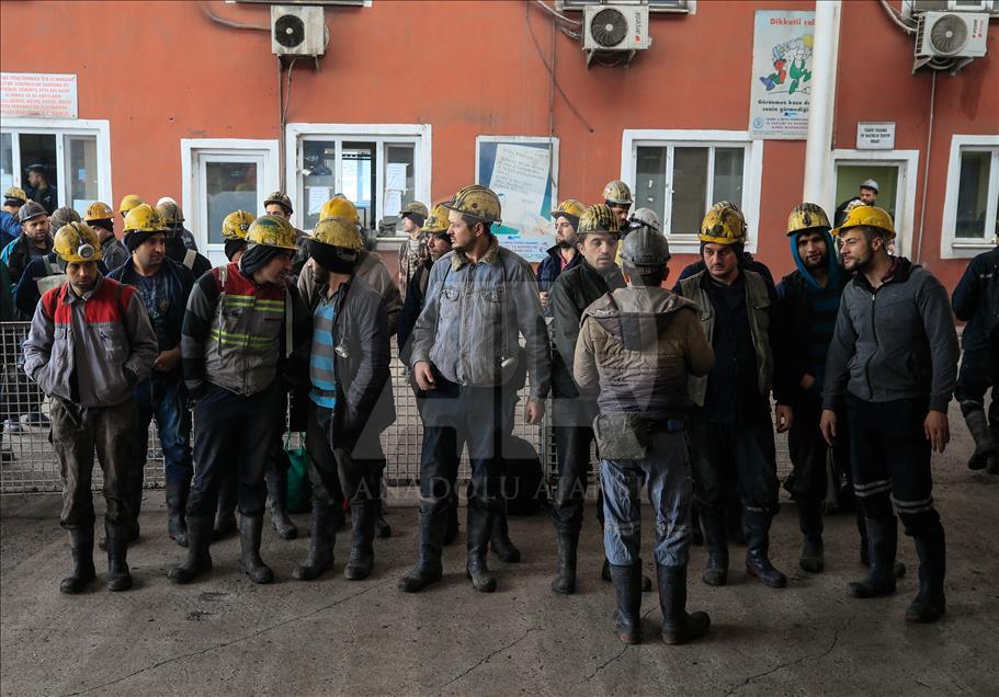 Madencilerin "ekmek mücadelesi"