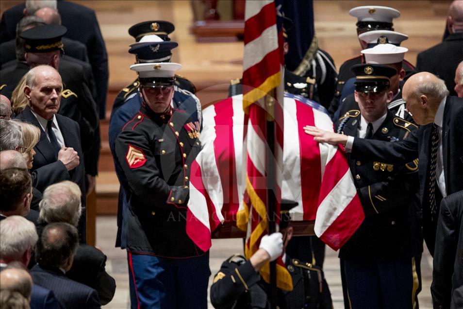 US, international dignitaries bid farewell to Bush 41