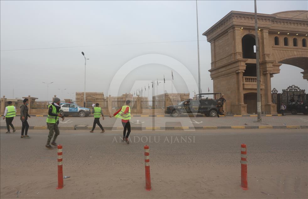 Basra'da "sarı yelekliler" gösterisi