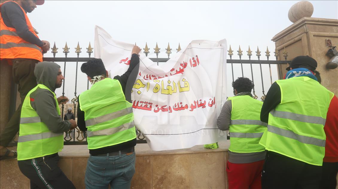 Basra'da "sarı yelekliler" gösterisi
