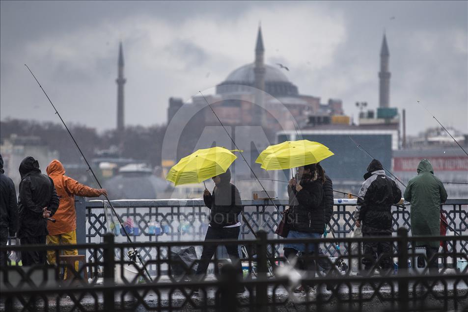İstanbul'da yağmur