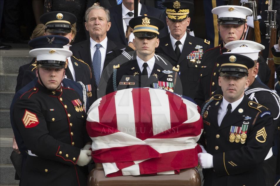 US, international dignitaries bid farewell to Bush 41