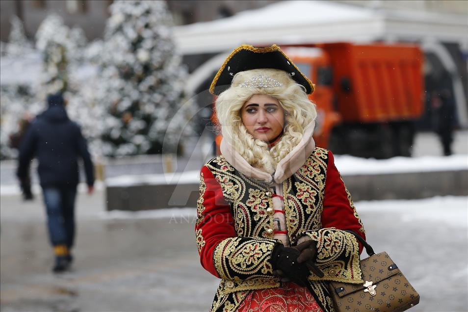 Moskova'da kar yağışı