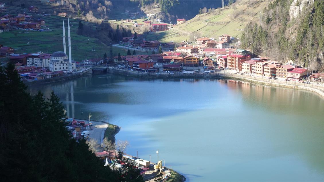 Uzungöl'ün gecesi de ayrı bir güzel