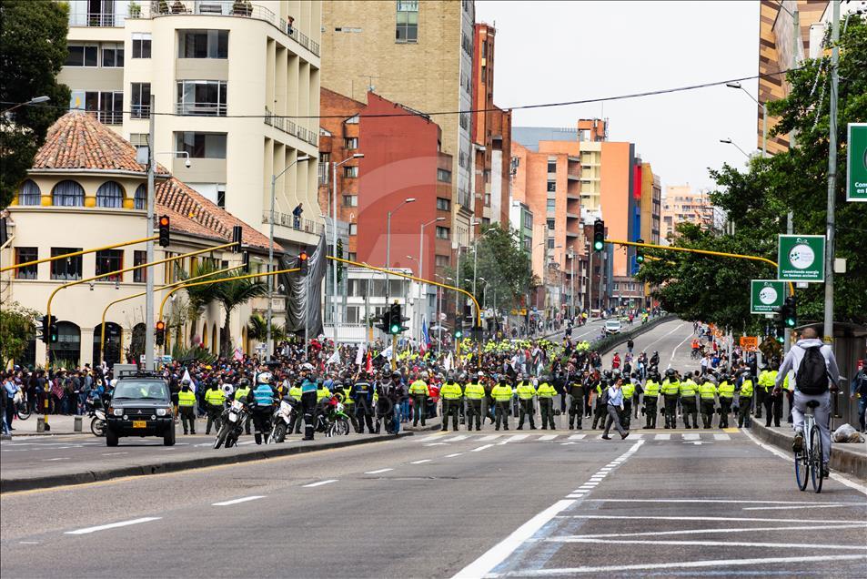 Kolombiya'da öğrenci protestoları