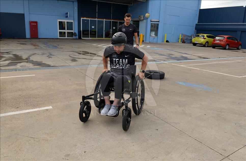 Spartan'da tekerlekli sandalyesiyle yarıştı
