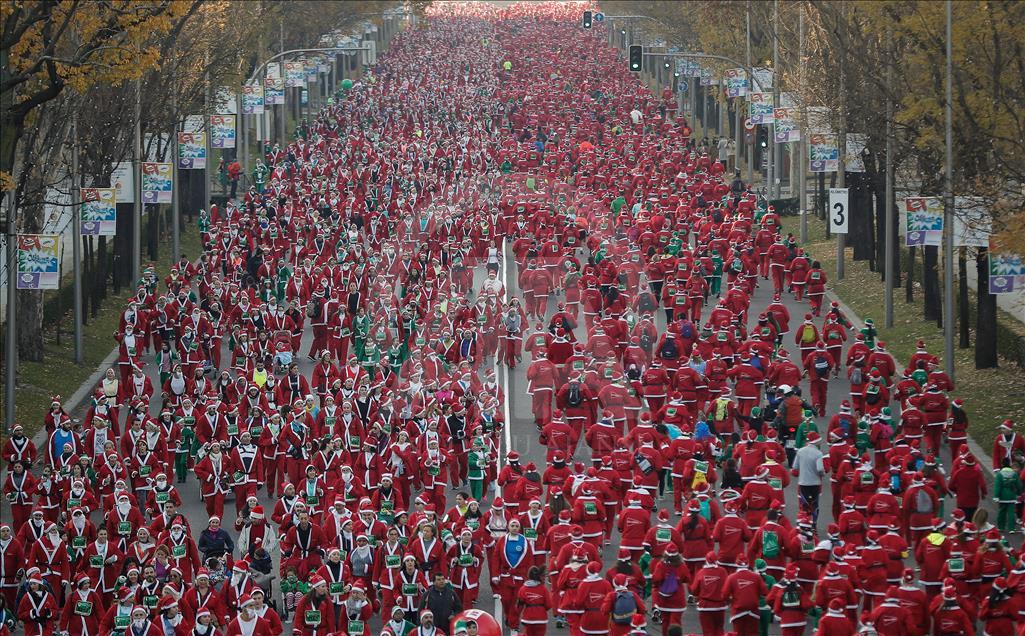 Santa Claus run in Madrid