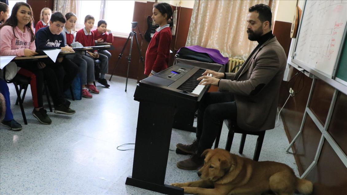 Müzik derslerine "Aslan" da giriyor