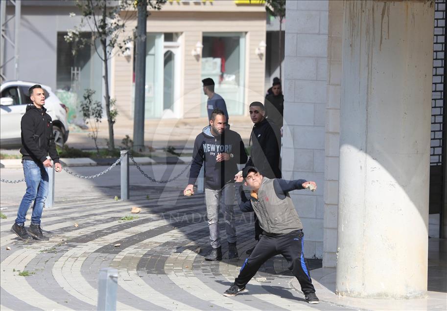 İsrail güçleri Ramallah'a baskın düzenledi