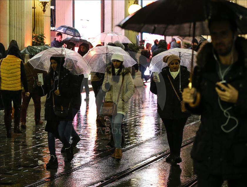 İstanbul'da yağmur