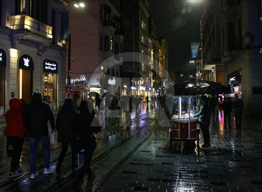بارش باران در استانبول