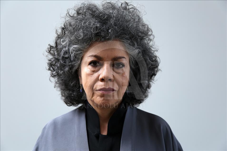 "Fragmentos", la obra de la artista Doris Salcedo hecha con las armas de las Farc