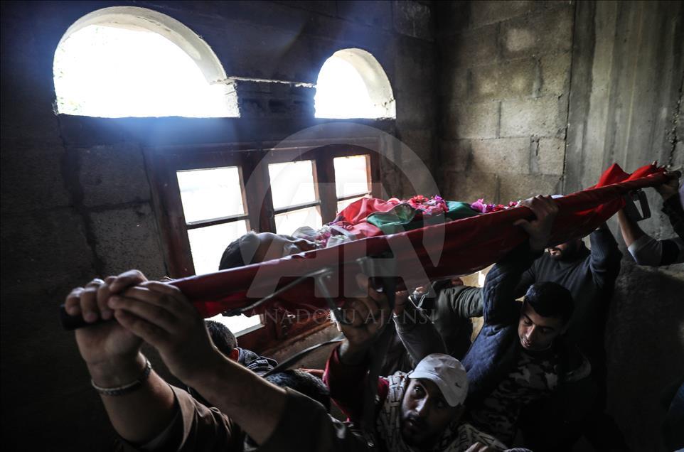 Gazze şehidini uğurluyor