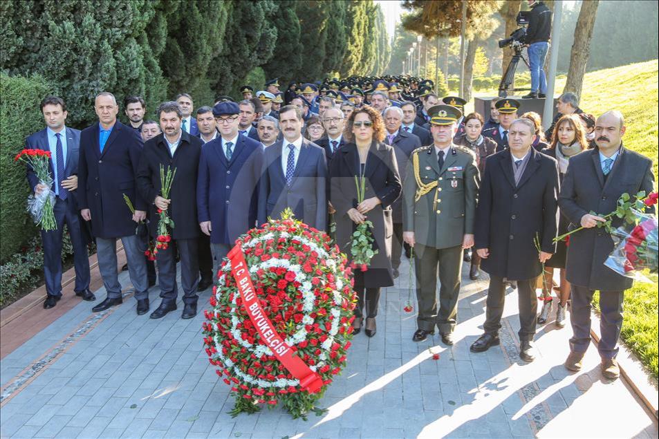 Haydar Aliyev vefatının 15. yılında anılıyor 