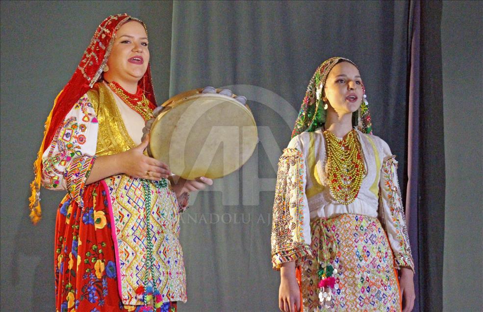 Hapet espozita “Trashëgimia etnologjike e bashkësive etnike të pakicave në Maqedoni”
