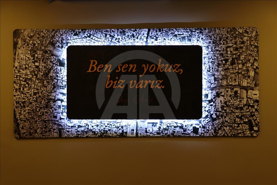Teröristlerin yaktığı müze kapılarını açtı