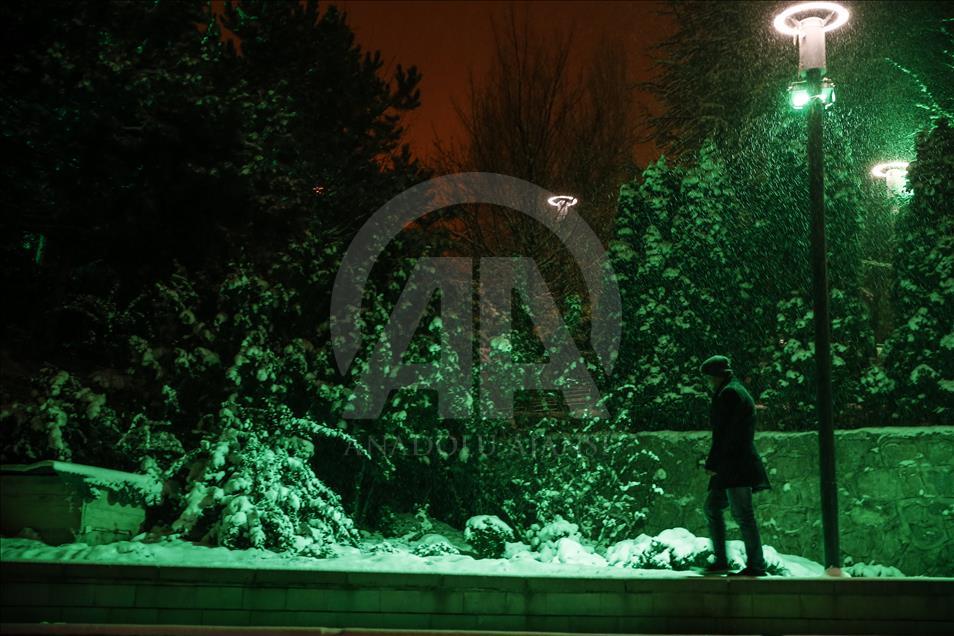 Ankara'da kar yağışı