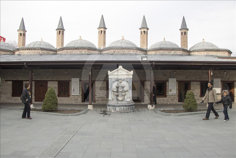 Rumi'nin insanlığa açık kapısı; Mevlana Müzesi