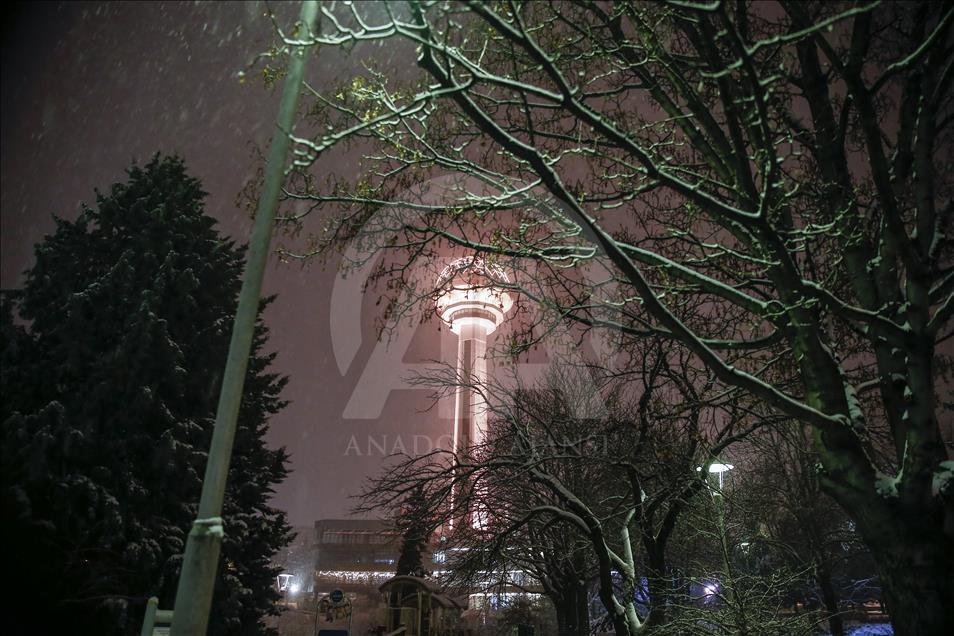 Ankara'da kar yağışı