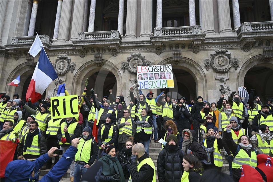 Ahead of Yellow vests' protest in Paris