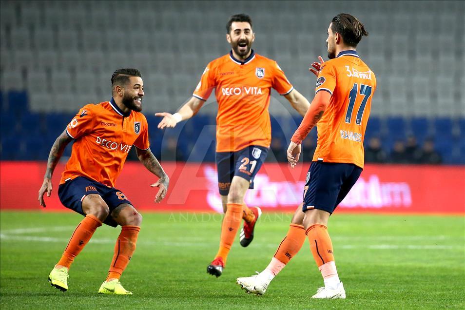 Medipol Başakşehir - Galatasaray