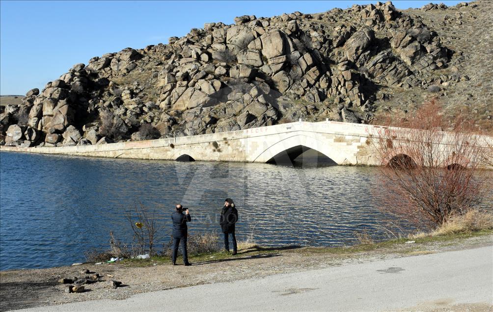 Selçuklu yadigarı Çeşnigir Köprüsü turizme kazandırılıyor