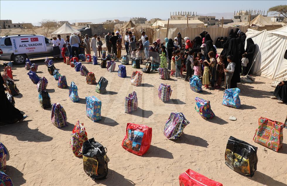 Sadakataşı Derneği, Yemen'de gıda ve hijyen ürünleri dağıttı