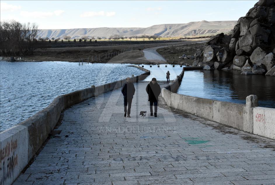 Selçuklu yadigarı Çeşnigir Köprüsü turizme kazandırılıyor