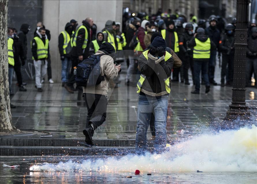 Yellow vests' protest in Paris
