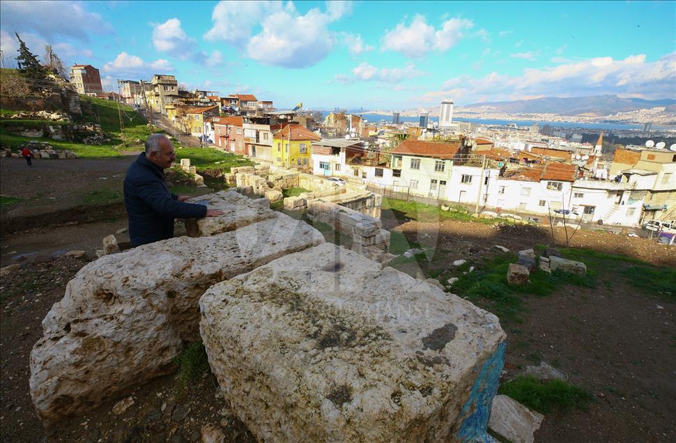 Antik tiyatro 1500 yıl sonra "güneşe" kavuştu