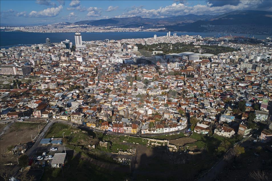 Antik tiyatro 1500 yıl sonra "güneşe" kavuştu
