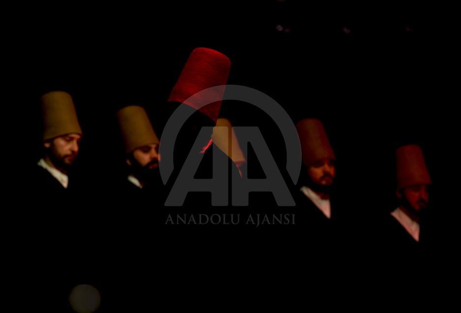 إحياء الذكرى السنوية الـ 745 لوفاة المتصوف جلال الدين الرومي