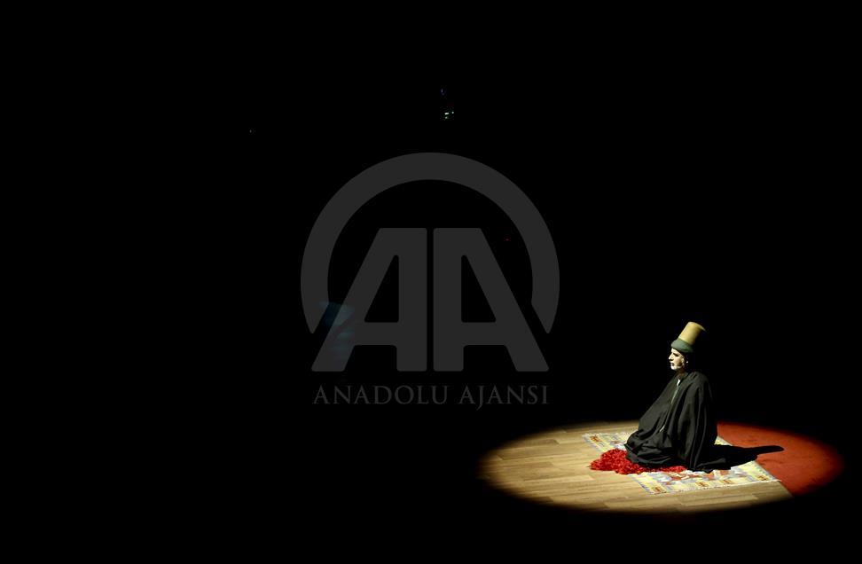 إحياء الذكرى السنوية الـ 745 لوفاة المتصوف جلال الدين الرومي