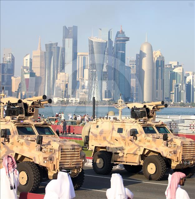 بمشاركة وزير الدفاع التركي.. قطر تحتفل باليوم الوطني 