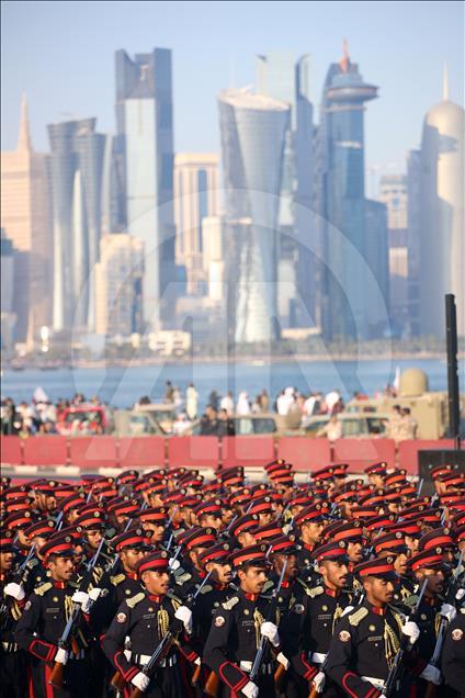 بمشاركة وزير الدفاع التركي.. قطر تحتفل باليوم الوطني 