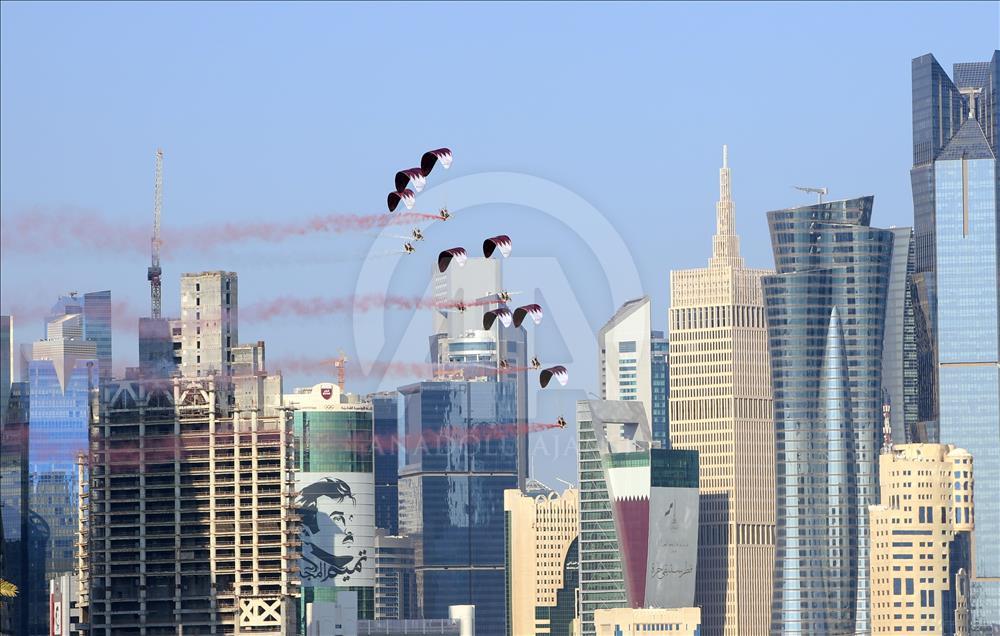 بمشاركة وزير الدفاع التركي.. قطر تحتفل باليوم الوطني 