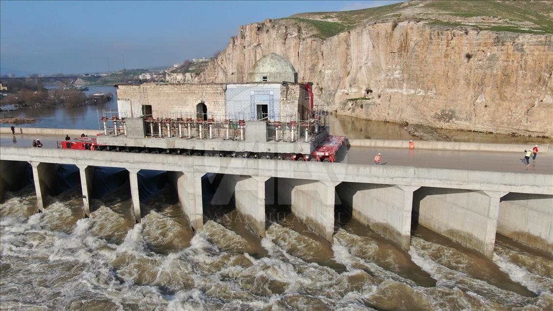 Eyyubi Camisi'nin en ağır bölümü Yeni Kültürel Park Alanı'na taşınıyor