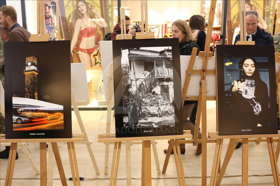 Prishtinë, Yunus Emre dhe KFOR-i turk hapën ekspozitën e Klubit të Fotografisë
